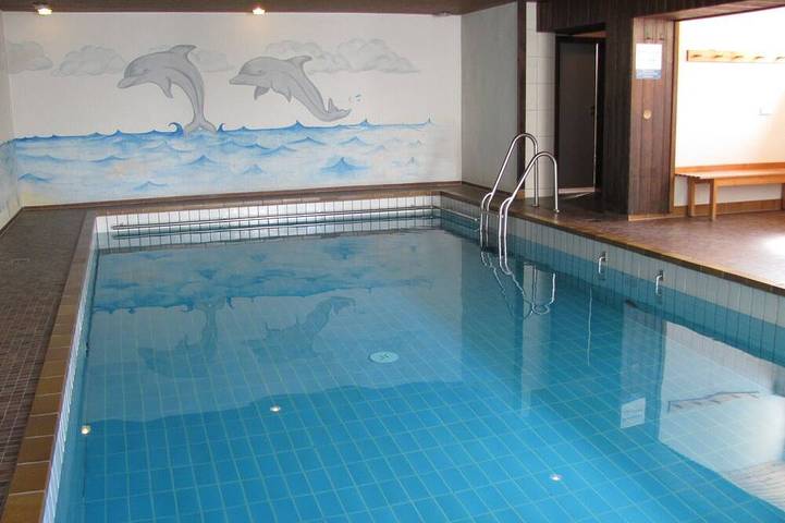 Ferienwohnung für 3 Personen, mit Balkon und Whirlpool sowie Pool und Sauna in Steibis
