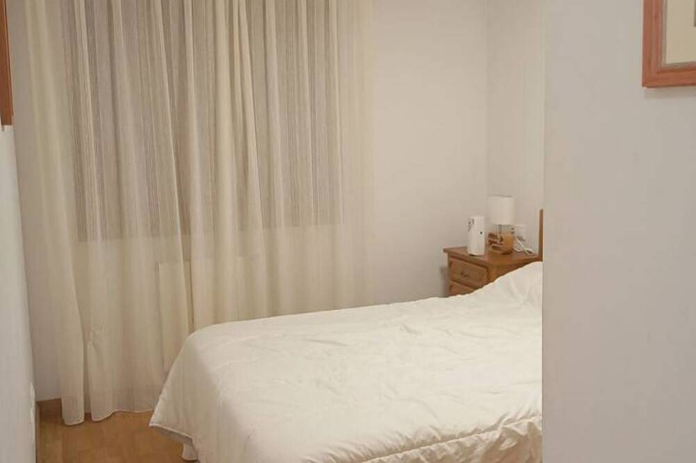 Entire apartment, 24B03 Apartamento espacioso en Arenas de Cabrales in Las Arenas (Cabrales), Cabrales