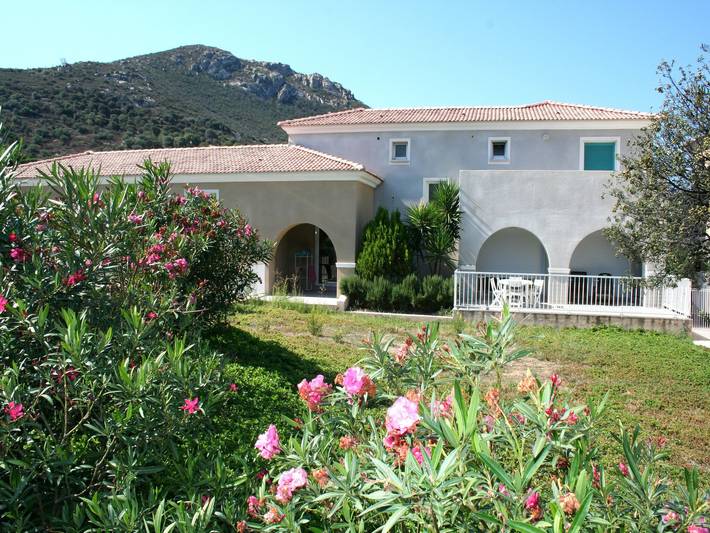 Casa vacanza per 7 persone, con giardino e piscina - 1