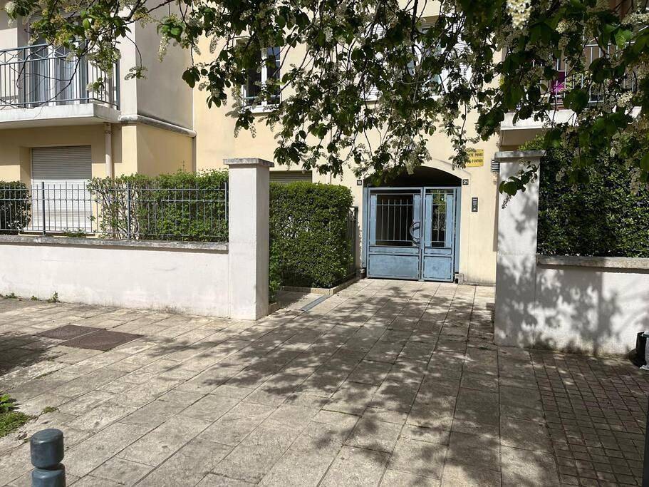 Appartement entier, Appartement 4 pièces proche Paris et Disneyland in Fontenay-sous-Bois, Val-de-Marne