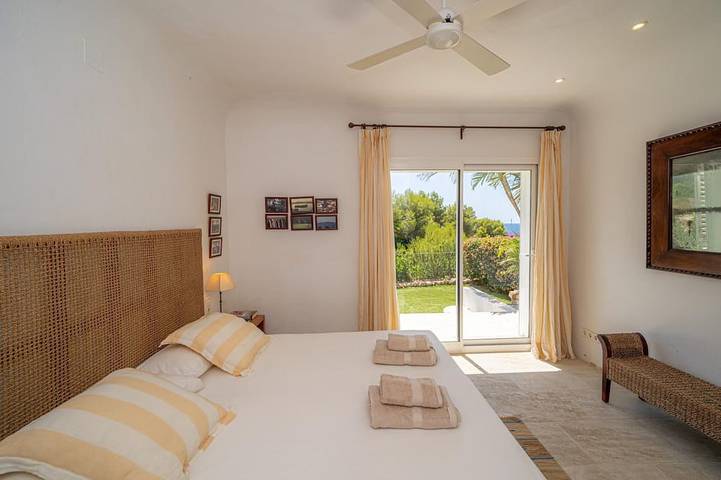 Villa für 9 Personen, mit Balkon und Garten, mit Haustier in Moraira - 2