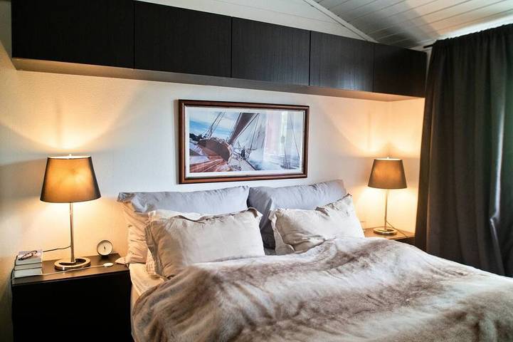 Seehaus mit privatem Steg in der Nähe von Bergen & Flesland in Fana, Bergen