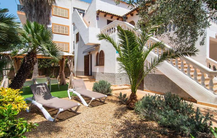 Ferienwohnung für 4 Personen, mit Terrasse in Cala Ratjada