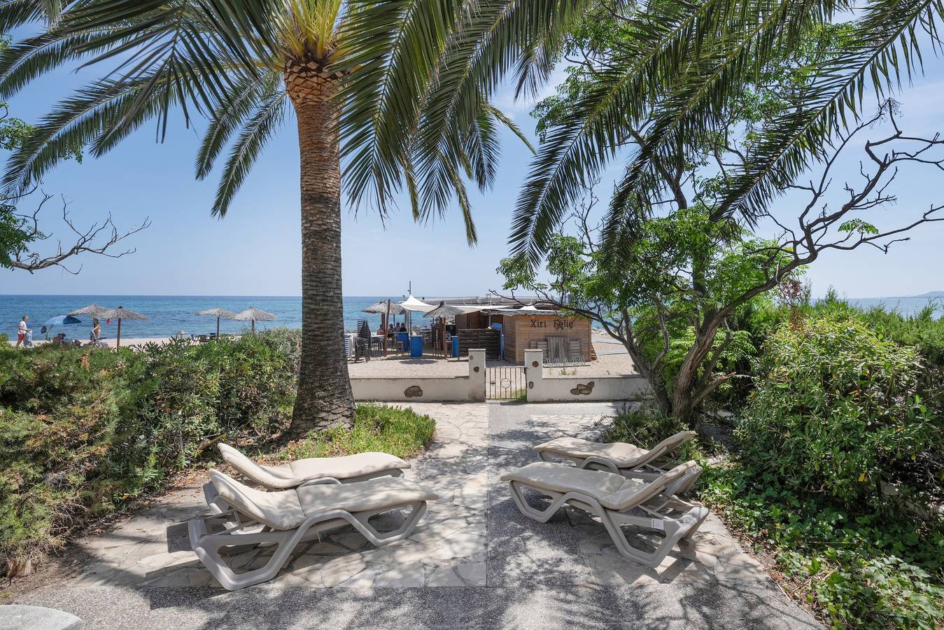 Casa vacacional 'Marinada I' con vistas al mar, Wi-Fi y aire acondicionado in Mont-roig Badia, Montroig