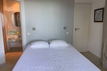 Villa pour 8 Personnes dans Cap Bénat, Bormes-les-Mimosas, Photo 4