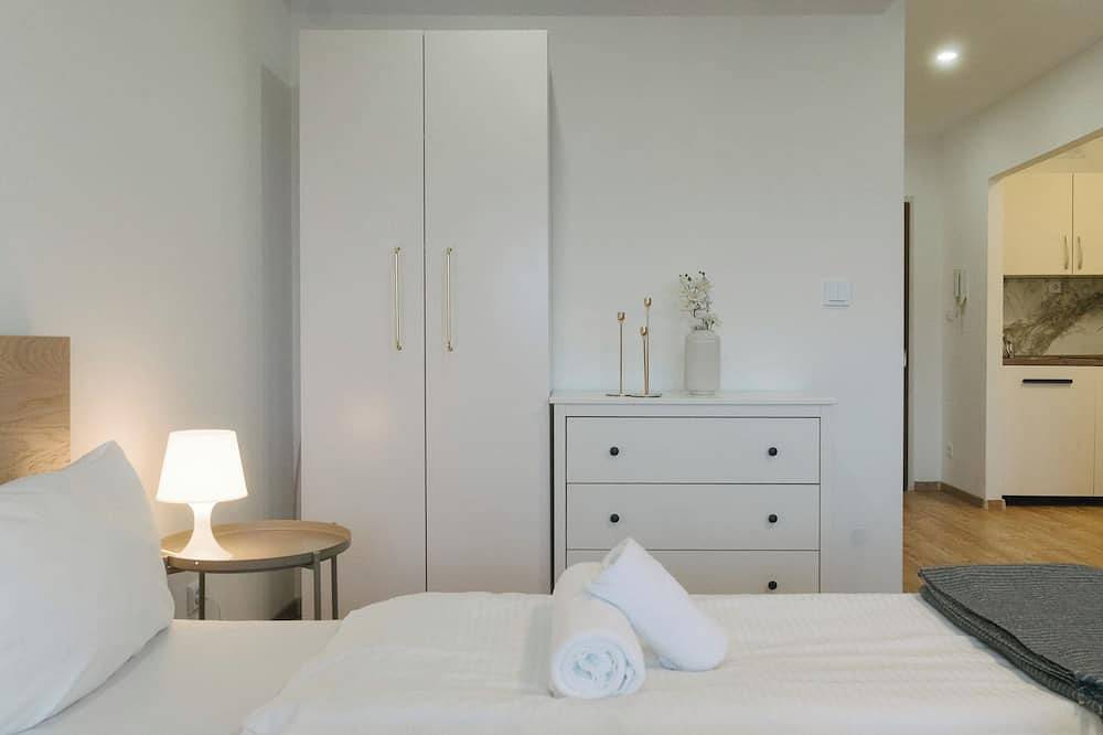 Entire apartment, #New | mod. apartment | Top location | free parking lot in Karlsruhe, Rhine Plain