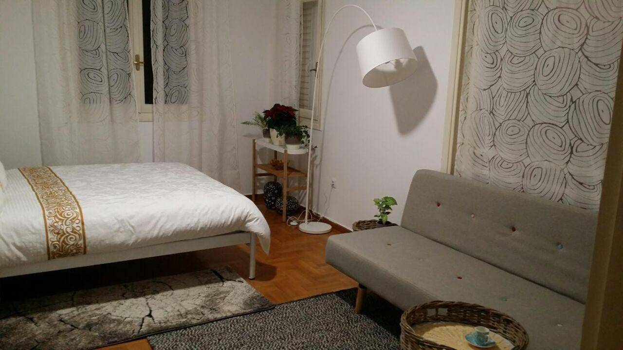 Family Room with Shared Bathroom in Section centrale d'Athènes, Athènes