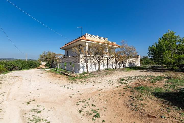 Casa vacanza per 9 persone, con giardino, con animali domestici - 1