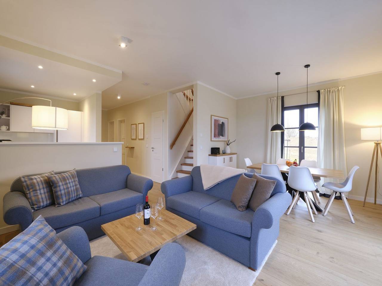 Premium Reetdachvilla mit 3 Schlafzimmern, Sauna und Kamin in Dranske, Rügen