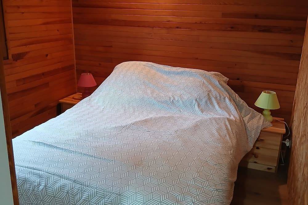 Chalet à la montagne, au pied du Puy Mary, in Le Falgoux, Parc naturel régional des Volcans d'Auvergne
