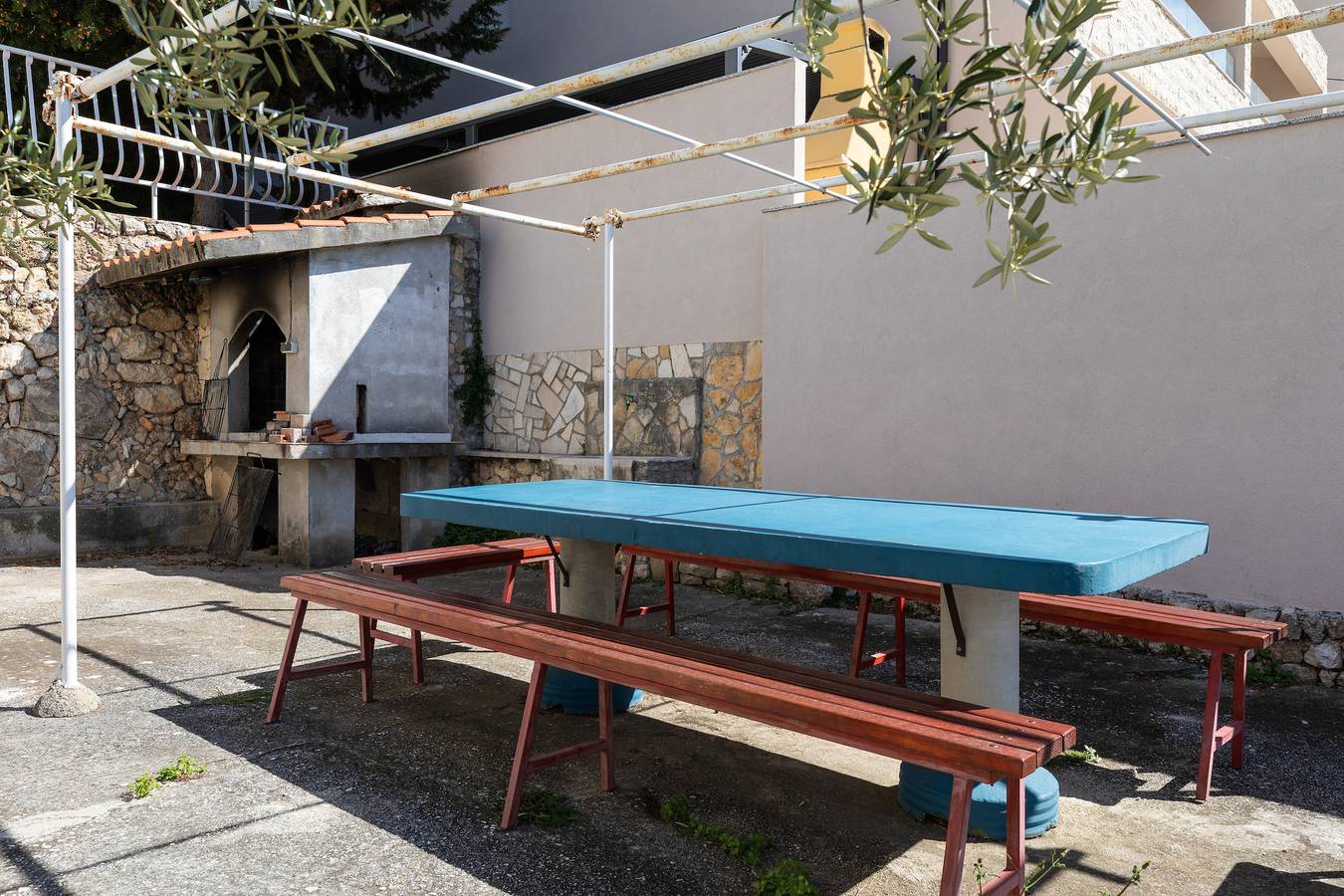 Cały apartament, Jednopokojowy apartament z balkonem i widokiem na morze Nemira, Omis A-2828-a in Omiš, Żupania splicko-dalmatyńska