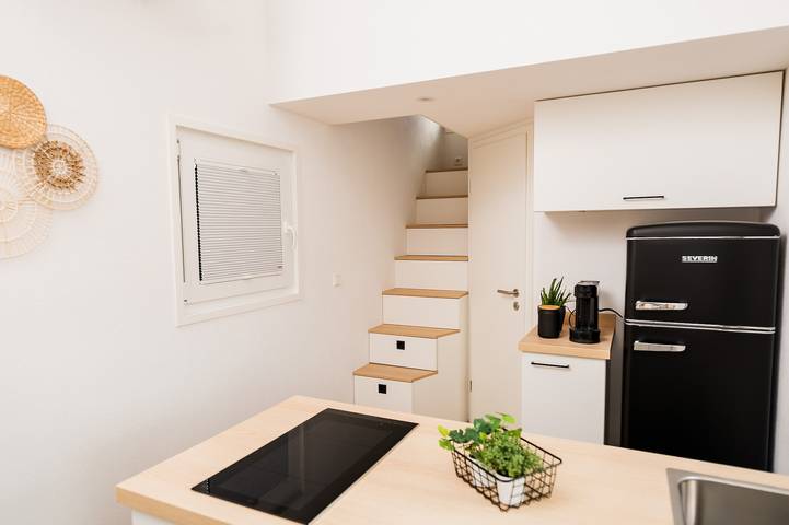 Maison de vacances 'Tiny House Raum Käpsele' avec terrasse privée, Wi-Fi et climatisation in Laichingen, Laichingen Region
