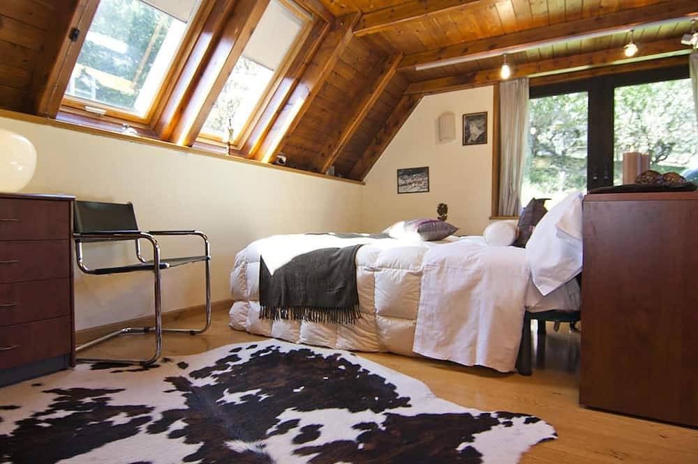 Mansion in Vielha with Scenic Mountain Views in Vielha, Vielha e Mijaran
