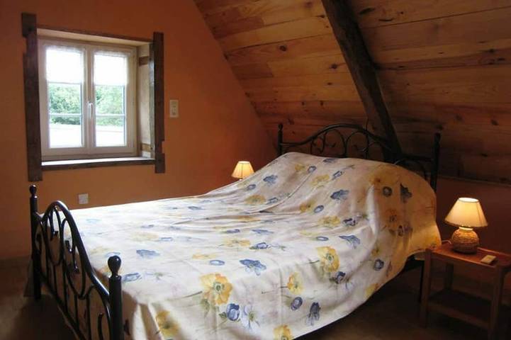 Gîte pour 2 personnes, avec jardin à Saint-Pair-sur-Mer - 2