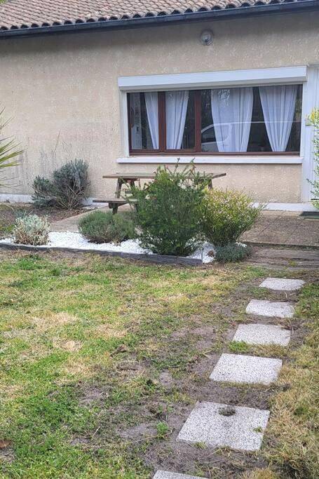 Location de vacances pour 4 personnes, avec terrasse et jardin à Aureilhan - 4