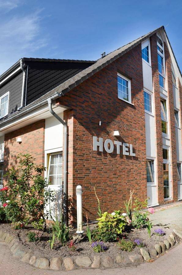 Hotel für 2 Personen, mit Terrasse und Garten in Dierkow - 3