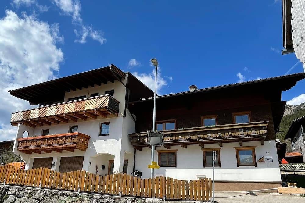 Ganze Wohnung, Haus Lechleitner - Ferienwohnung in Tannheim (Tirol), Allgäuer Alpen (Österreich)
