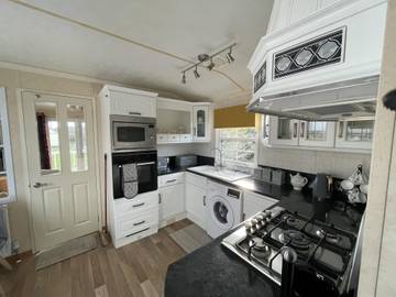 Glamping for 4 People in Isle of Anglesey, North-Wales, Photo 4