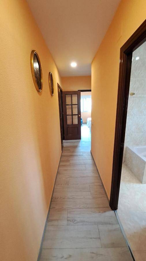 Casa rural para 8 personas, con jardín además de terraza y piscina en Alcalá de Guadaíra - 4