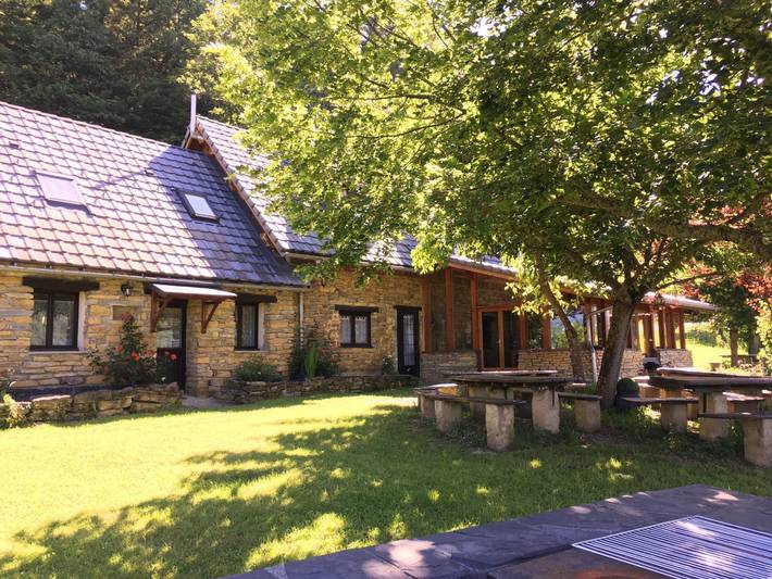 Chambre d’hôte pour 2 personnes, avec piscine et jardin dans l' Ariège - 2