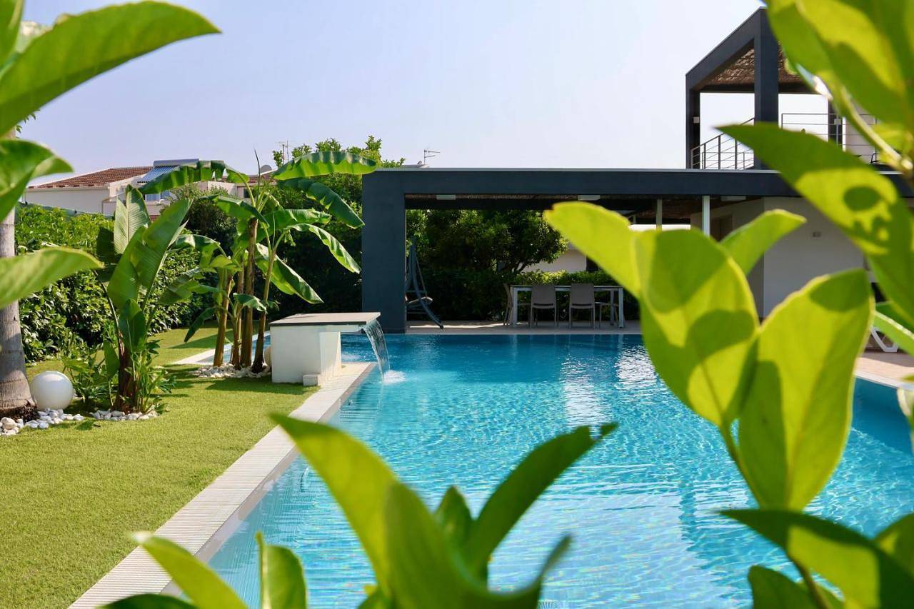 Villa with Private Pool in Comiso, Provincia di Ragusa