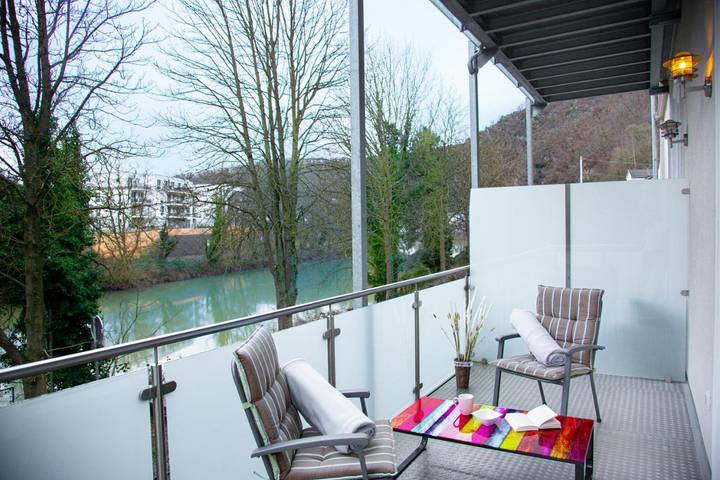 Ferienwohnung für 4 Personen, mit Ausblick und Garten, kinderfreundlich in Bad Ems