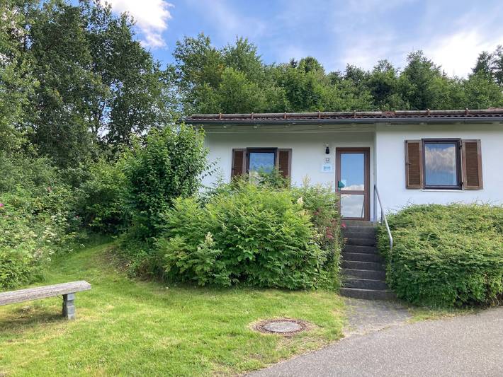 Ferienhaus für 6 Personen, mit Ausblick und Terrasse sowie Garten, mit Haustier in Falkenstein ( Cham)