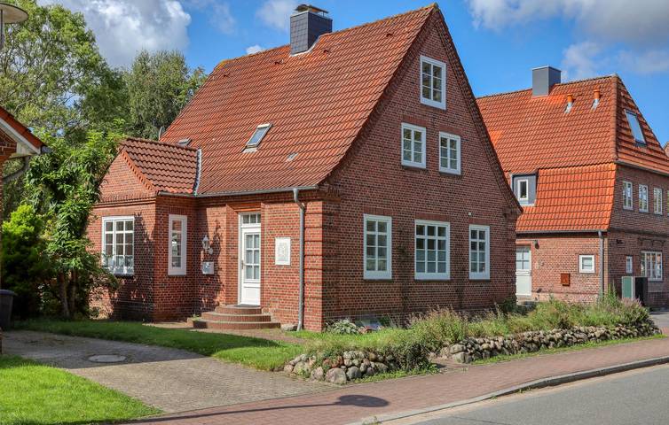 Ferienhaus für 4 Personen, mit Terrasse und Garten in Niebüll