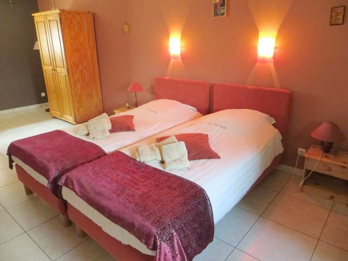 Chambre d’hôte pour 3 personnes, avec Terrasse et Jardin à Riemst