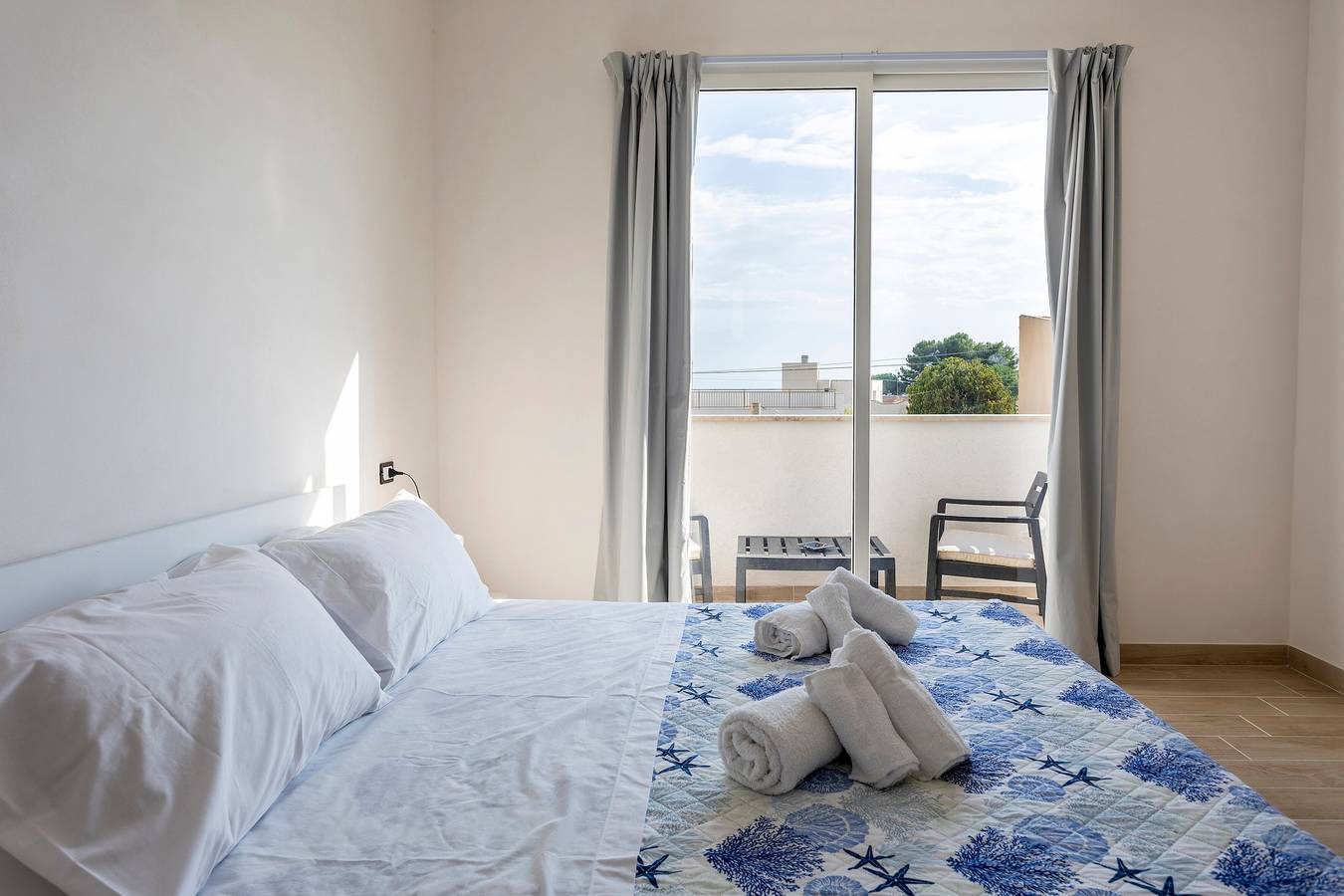Casa Vacanze "Sefy Mare a Selinunte" con vista mare, balcone e Wi-Fi in Marinella (Sicilia), Castelvetrano (Comune)