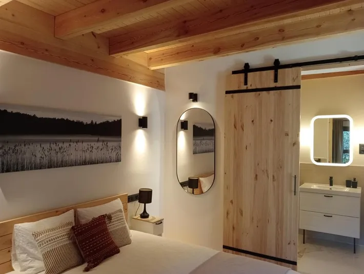 Casa rural para 4 personas, con piscina además de vistas y jardín - 1