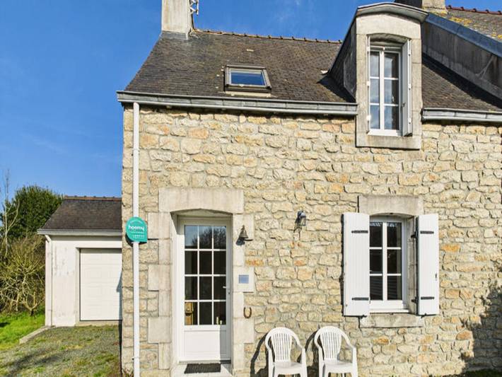 Gîte pour 4 personnes, avec jardin, adapté aux familles à Saint-Jean-Trolimon