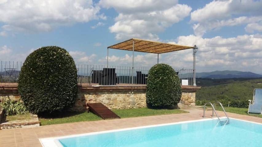 Holiday rental for 4 people, with garden, with pets in Tuscany