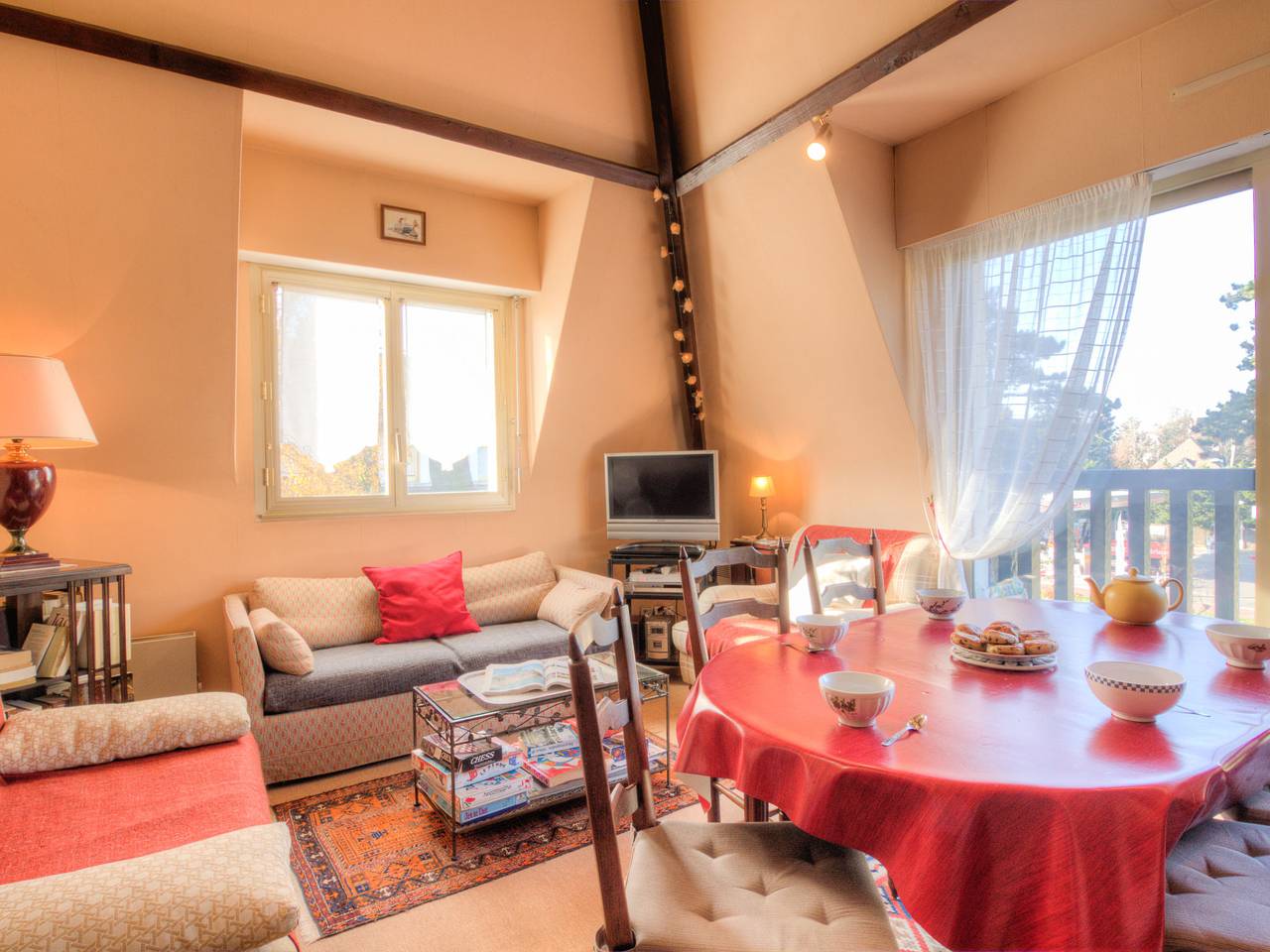 Entire apartment, Marie Antoinette in Deauville, Lisieux region