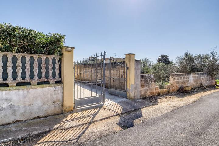 Ferienhaus 'Villa Barbara B By Salentolimit' mit privatem Garten in Porto Cesareo, Golf von Tarent