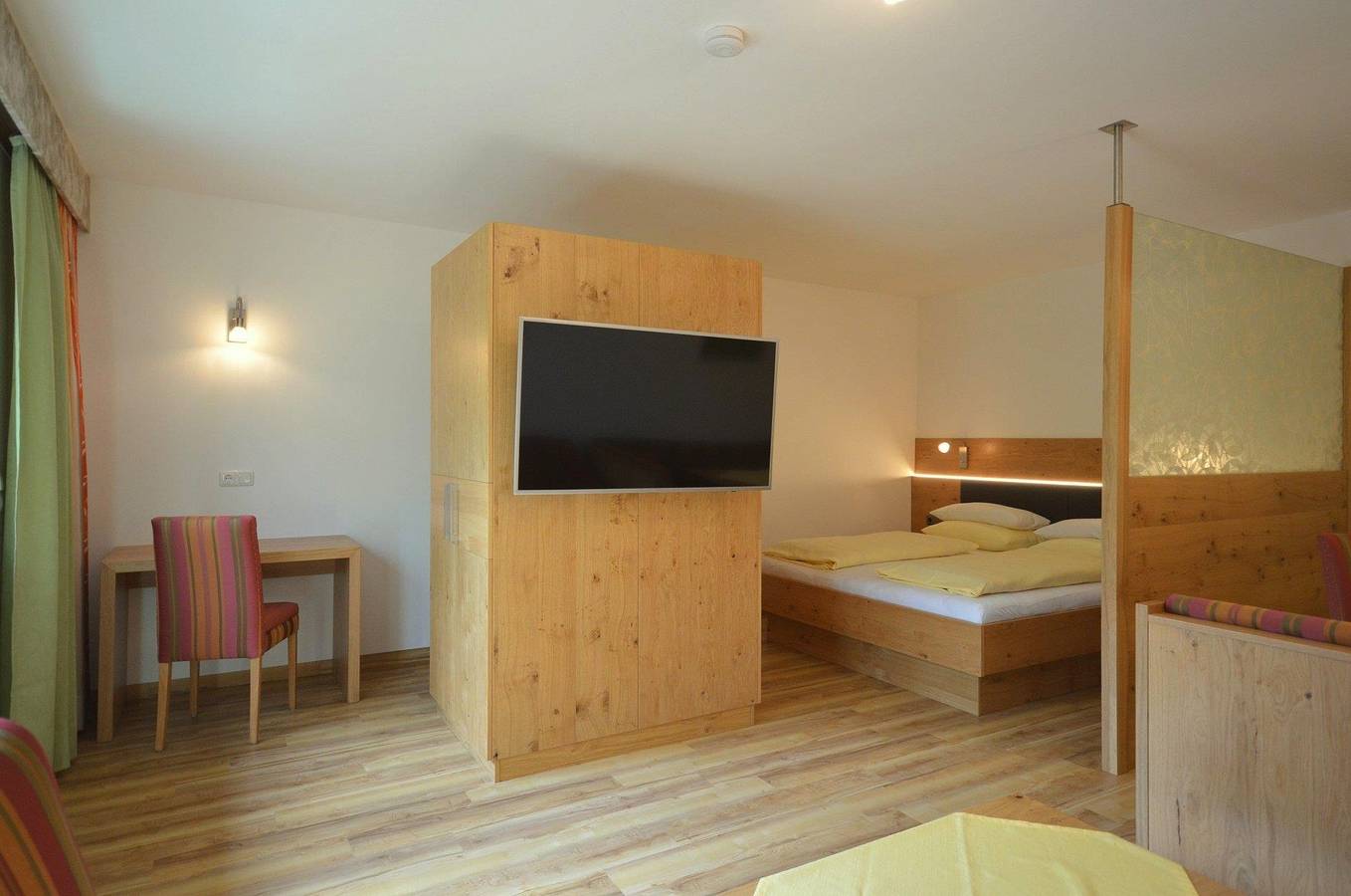 Geheel vakantieappartement, App/woon-slaapkamer/bad, wc in Walchsee, Kaisergebirge