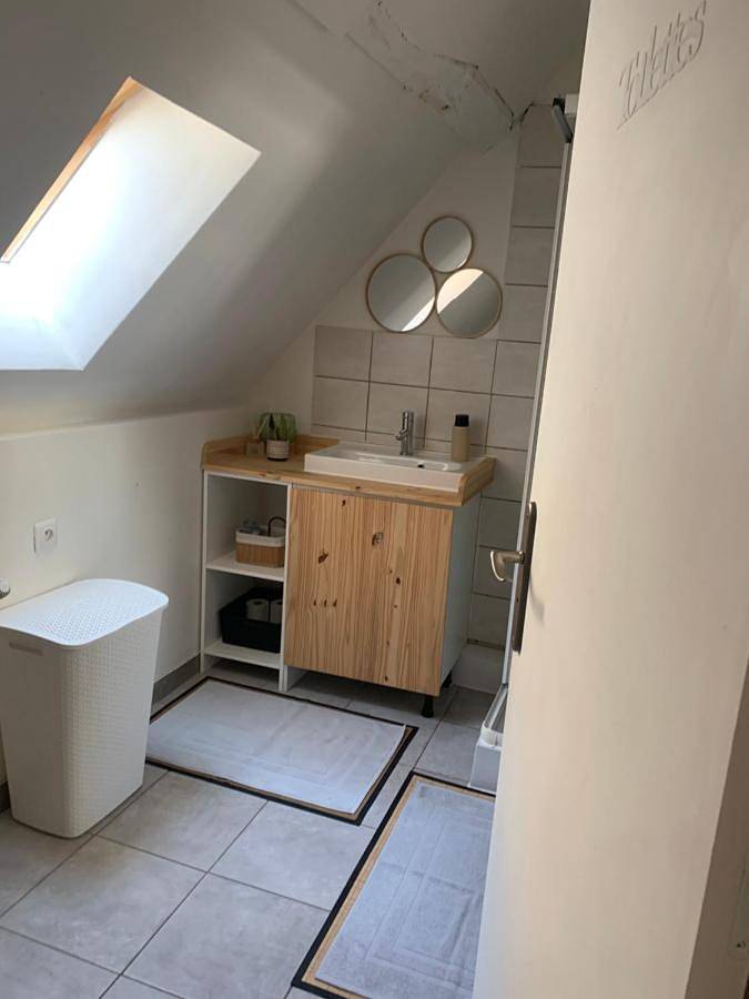 Appartement entier, Très Agreable Logement à Aubusson hypercentre, parking gratuit à proximité in Aubusson, Région d'Aubussargues