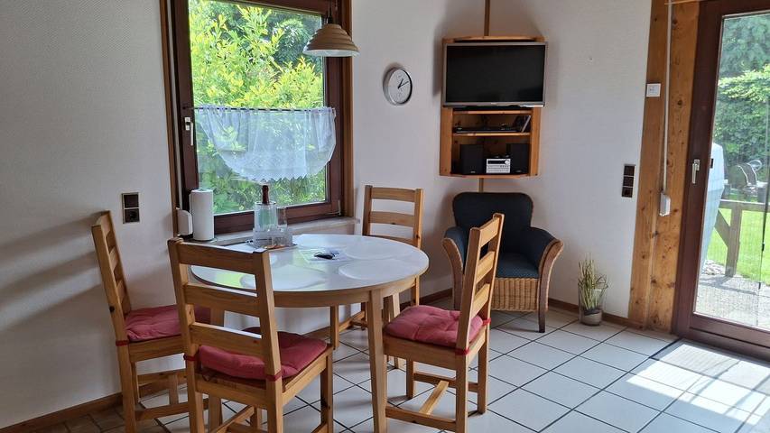 Ferienwohnung für 5 Personen, mit Garten in Presen - 4