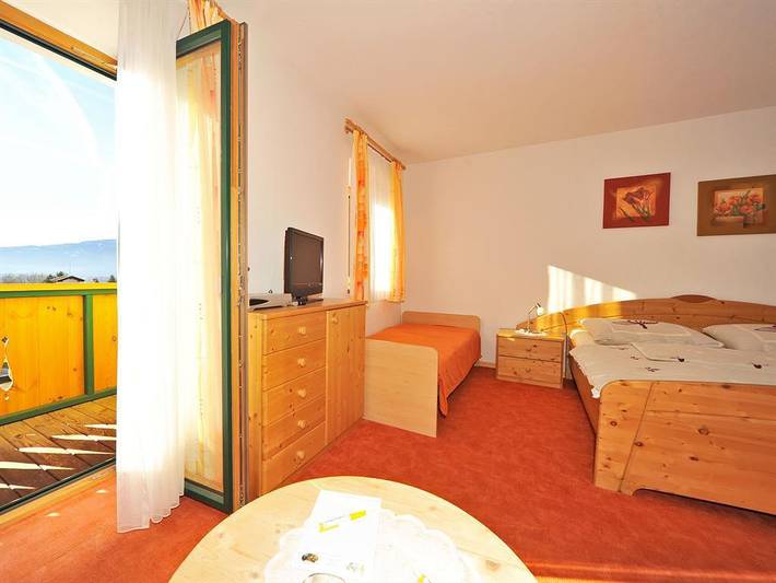 Doppelzimmer mit Balkon in Millstatt, Bezirk Spittal an der Drau