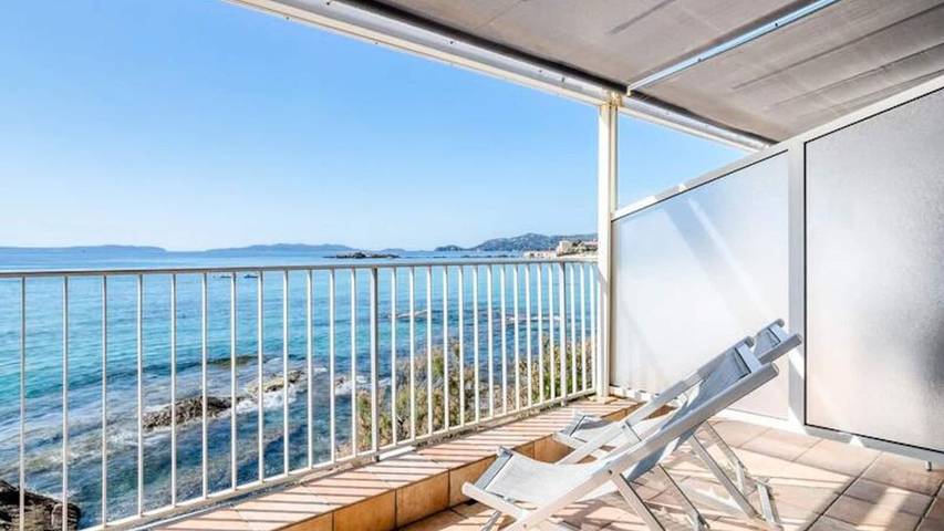 Gîte pour 5 personnes, avec balcon dans Plage Saint-Clair