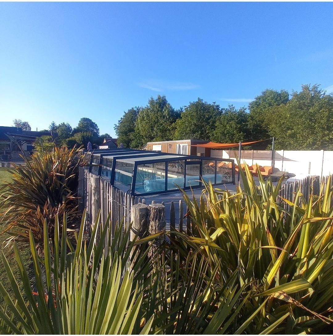 Domaine privatisé 35 pers./ 26 cou Piscine • Brasero • Tyrolienne in Unverre, Région de Châteaudun