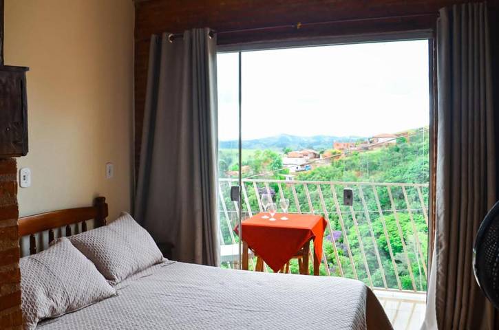 Casas e apartamentos de temporada para 4 pessoas, com vista e jardim, com animais de estimação em Cunha