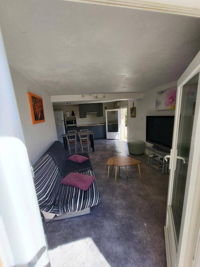 Gîte pour 4 personnes, avec jardin à Solliès-Ville - 4