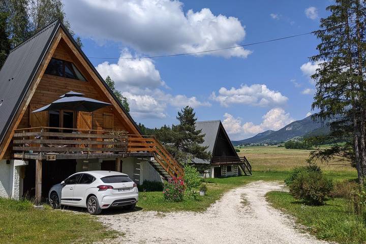 Gîte pour 6 personnes, avec jardin à Lans-en-Vercors - 3