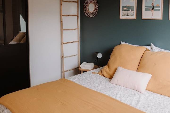 Location de vacances pour 9 personnes, avec jacuzzi et jardin dans Val-d'Izé - 2