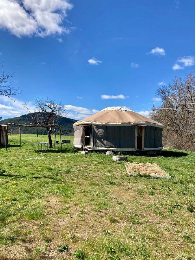 Tente pour 5 personnes, avec jardin et vue en Haute-Loire - 3