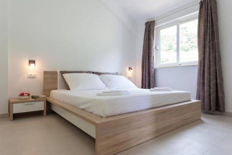 Ganze Wohnung, Apartments Villa Dingač - Borak -Standard Two Bedroom Apartment with Balcony and Sea View (Gold) in Potomje, Dubrovnik-Neretva