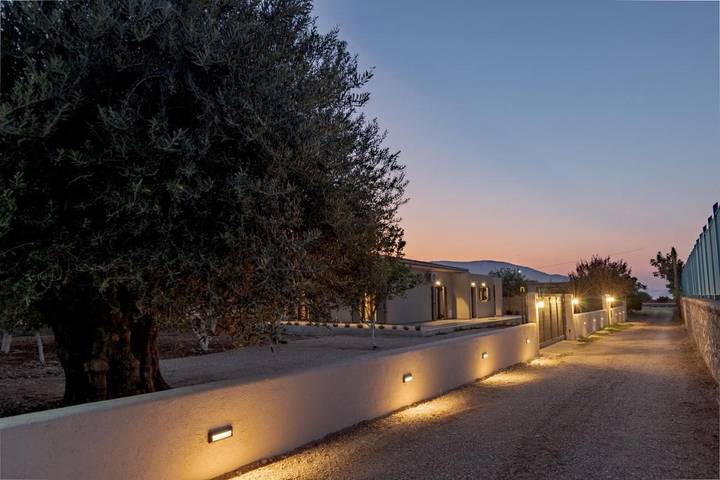 Villa per 6 persone, con Terrazza e Giardino a Sami