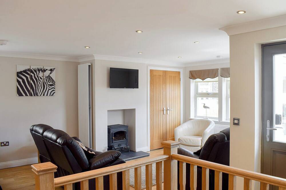 Holiday Home for 6 People in Bamburgh, Northumberland Coast
