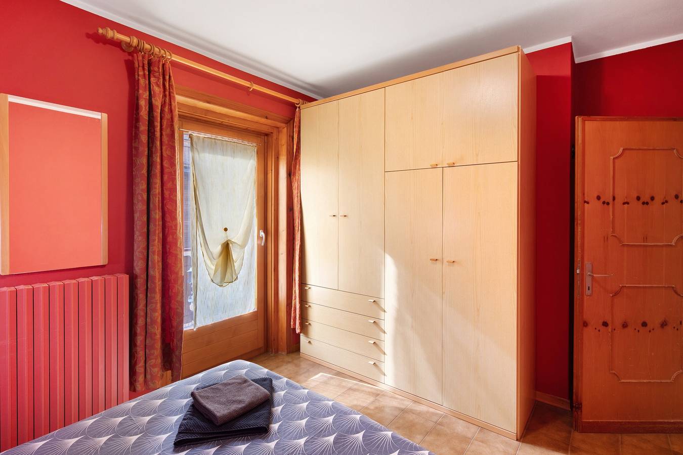Appartamento intero, Appartamento 'Appartamento Mokino 2' con vista sulle montagne, balcone e Wi-Fi in Livigno (Borgo), Livigno